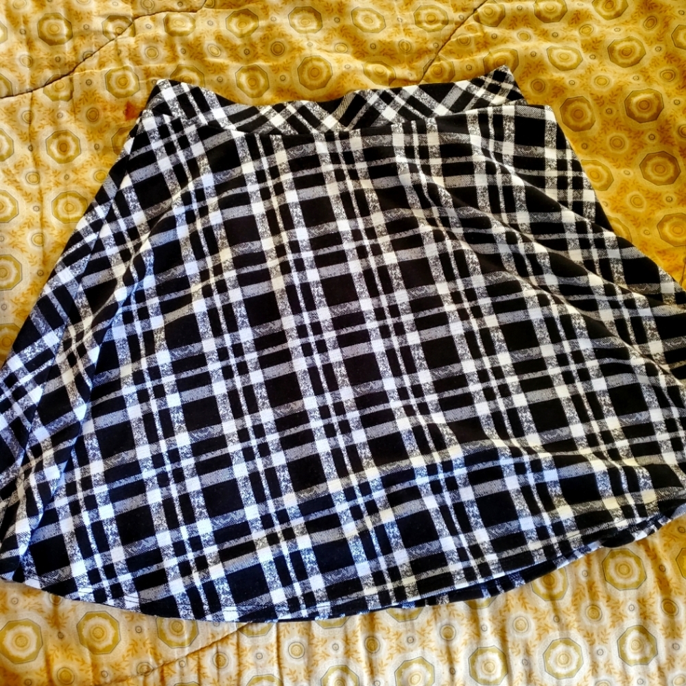 Plaid skirt